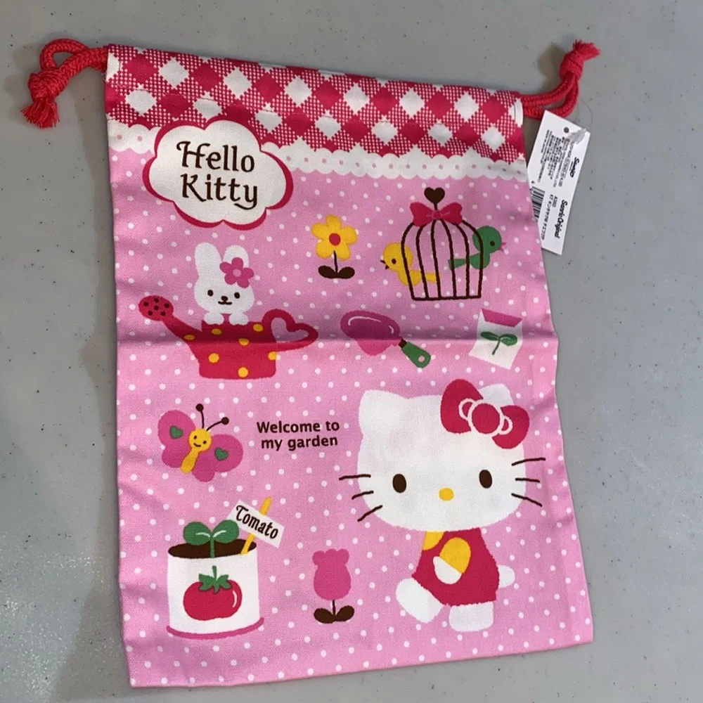 Hello Kitty Birthday Cake Embossed Metal Lunch Box & Bag, raspberry